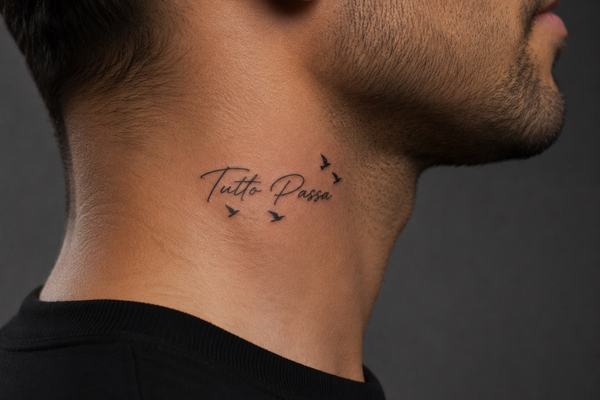 tatuaje “Tutto Passa” 